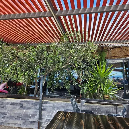 Apartment Casablanca Podstrana